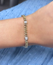 Load image into Gallery viewer, Diamond Bezel Curb Link Bracelet